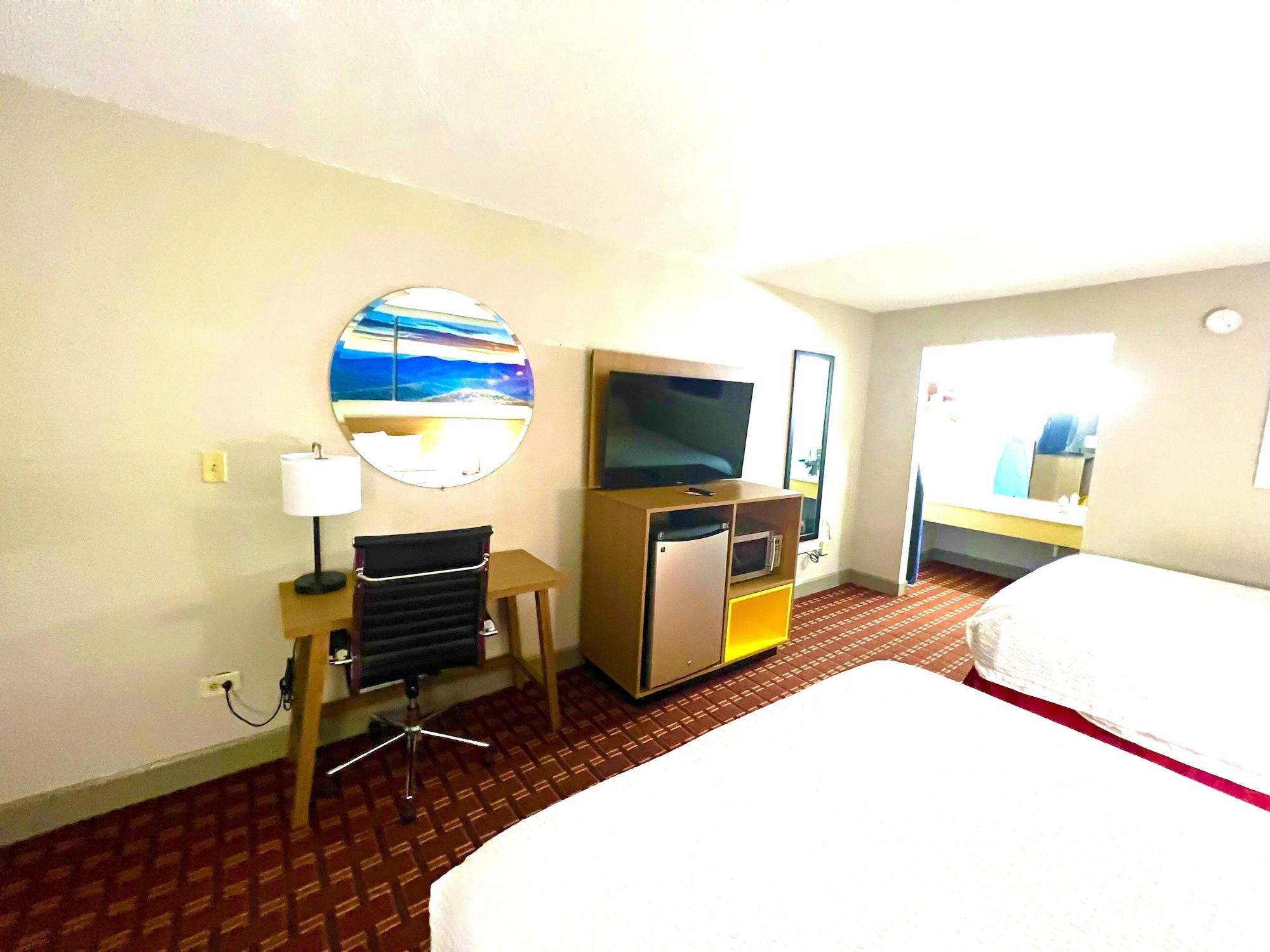 Days Inn By Wyndham Athens Eksteriør billede